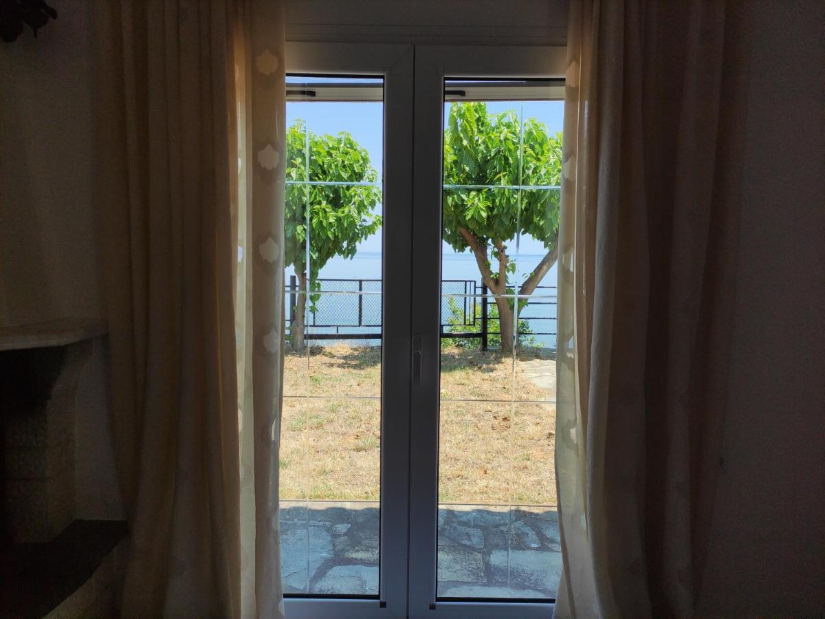 White Clam Vintage House With Sea View & Garden Villa Makrygialos Buitenkant foto